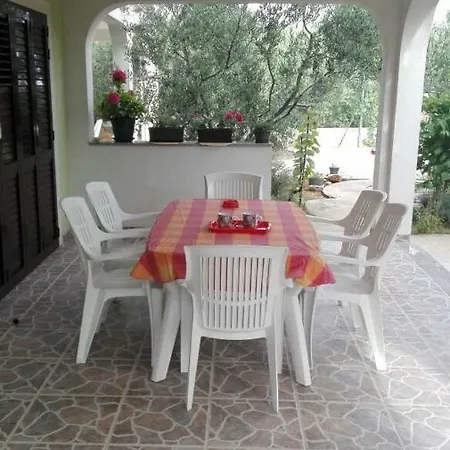 Peris Appartement Sevid