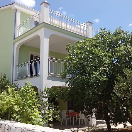 Peris Apartment Sevid