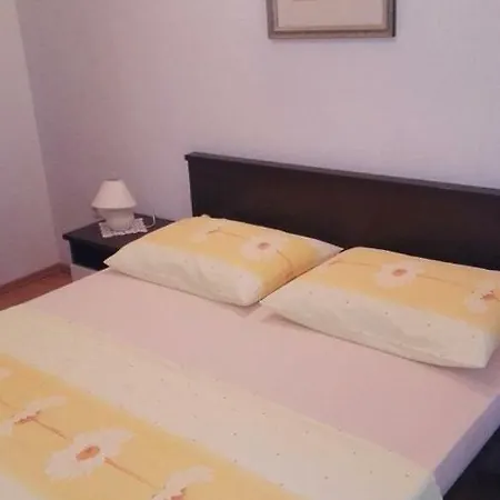 Apartment Peris