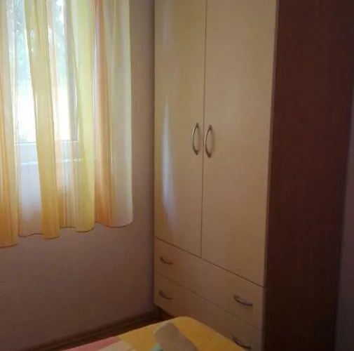 Peris شقة